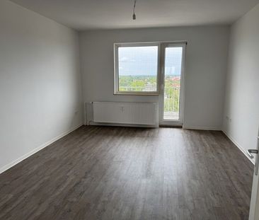 Dein neues Zuhause, hoch über den Dächern der Stadt! - Foto 1