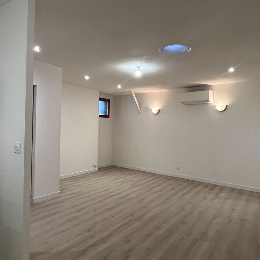 Location Appartement 3 pièces 63m² LEZOUX 63190 - Photo 1