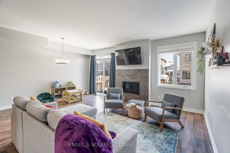 For Lease - 284 Munro Street, Carleton Place, Ontario - Photo 5