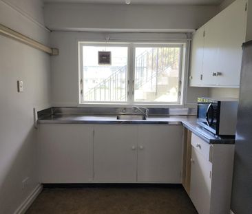 Petone Living - Photo 2