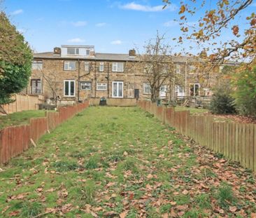 3 bedroom House To Let - Photo 3