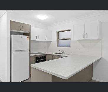 1/140 Carmody Road, St Lucia, Qld 4067 - Photo 1