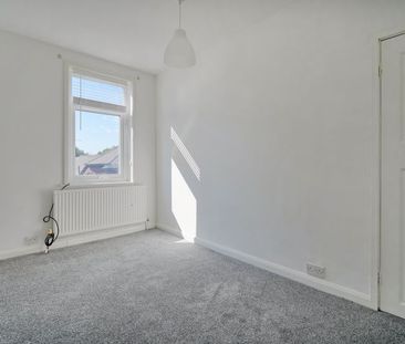 Norwood Avenue, Sheffield - Photo 5
