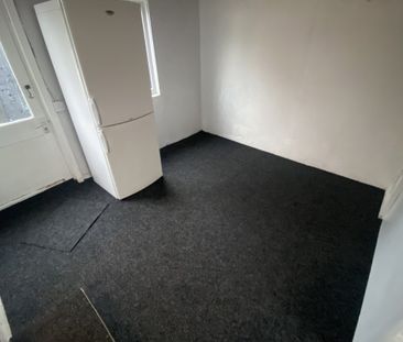 Corndon Close - Photo 2