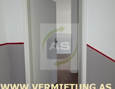 Moderne DG-Wohnung als Single-Nest - Photo 1