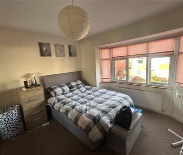 2 bedroom semi-detached house to rent - Photo 2
