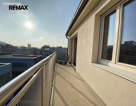 Pronájem bytu 4+kk 171 m² - Photo 2