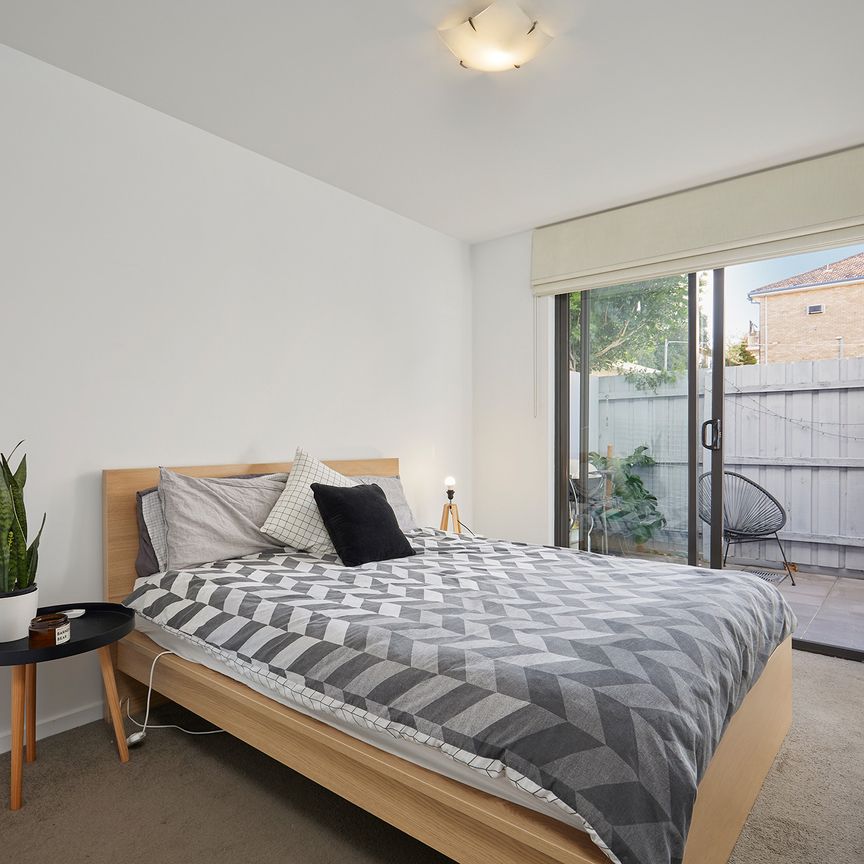 3/10 Scott Street, Elwood VIC 3184 - Apartment For Rent | Domain - Photo 1