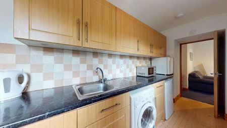 1 bedroom flat to rent - Photo 4