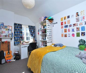 5 bedroom semi-detached house to rent - Photo 2