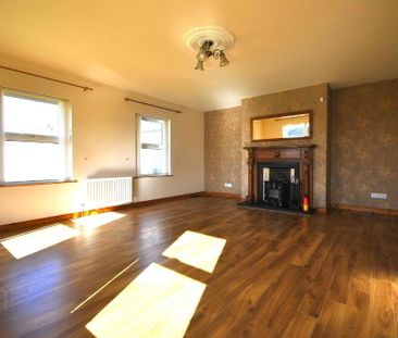 2 Manse Road, Kircubbin, Newtownards, BT22 1AL - Photo 3