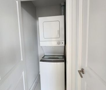 30 Meadowglen Place #2605 - Photo 3