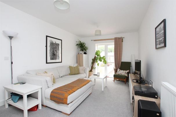 2 bedroom house to rent - Photo 1