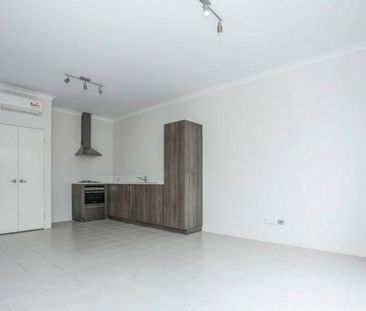 Modern, Light & Bright 2-Bedroom Home in Prime Location - Photo 2