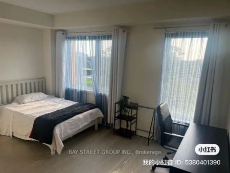 Condo Townhouse For Lease | W9249518 - Photo 3