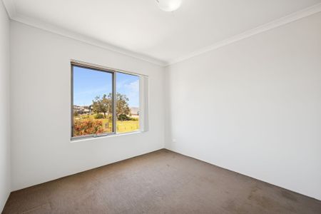 10/4 Albion Street, East Cannington WA 6107 - Photo 4