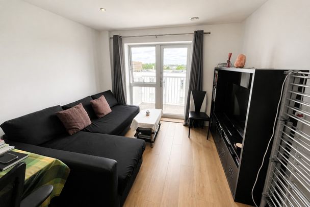 Station Approach, Guildford - 1 bedroomProperty for lettings - Seymours - Photo 1