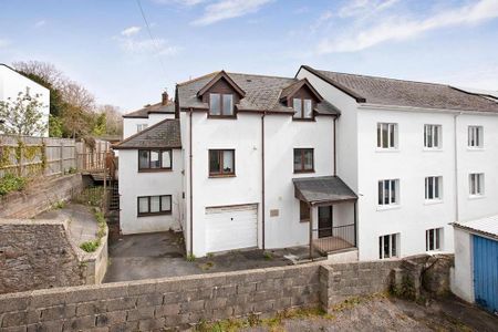 5 bedroom end of terrace house to rent - Photo 3