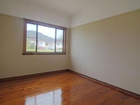 11 Hoskins Street, Gwynneville, NSW 2500 - Photo 4