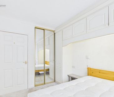 1 bedroom retirement property to rent - Photo 5