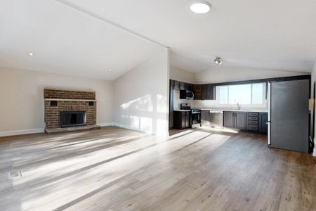 For Lease - 8357 Fifth Line, Halton Hills, Ontario - Photo 2