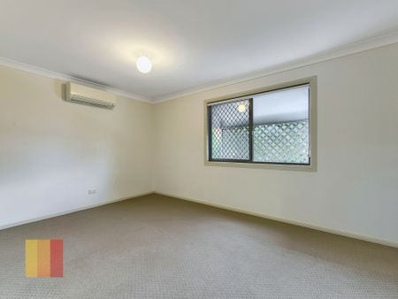 3 BEDROOM TOWNHOUSE WITH MASSIVE COURTYARD - Photo 3