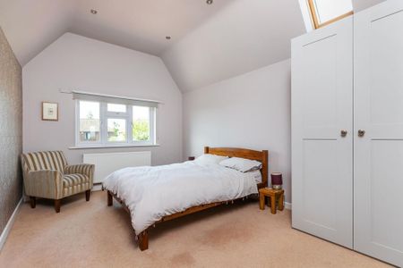 4 bedroom detached house to rent - Photo 5