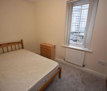 4 bedroom townhouse to rent - Photo 2