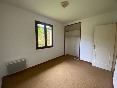 Location Maison 4 pièces 106m² AIRE SUR L ADOUR 40800 - Photo 3
