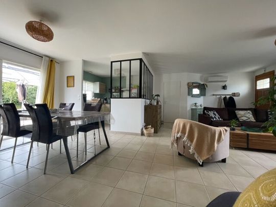 Location maison 4 pièces, 95.50m², Rochefort - Photo 1