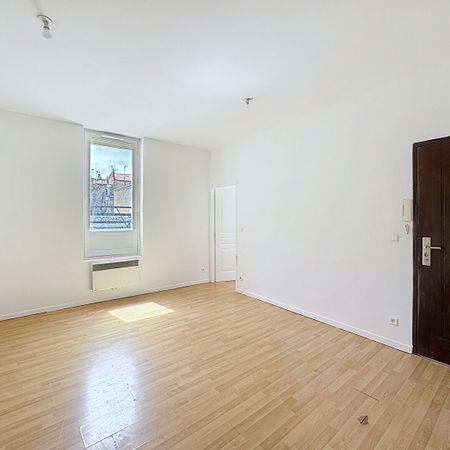 Apartment - Photo 3