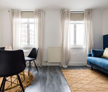 Goldhawk Road - Photo 1