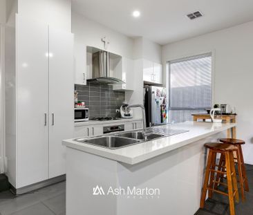 3/27a Culcairn Drive, Frankston South, VIC 3199 - Photo 3