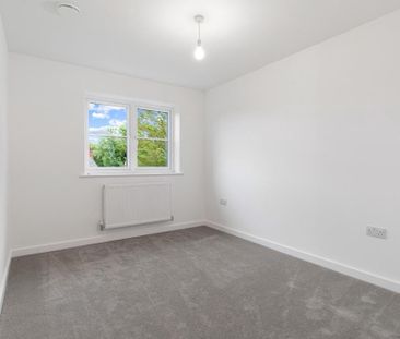 3 bedroom detached house to rent - Photo 4