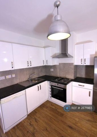 1 Bed Flat, Kingswood Road, SW2 - Photo 5