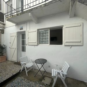 Appartement - MEUBLE (1 an) - 1 pièce - Les Sables D Olonne - 19.30 m2 - - Photo 3