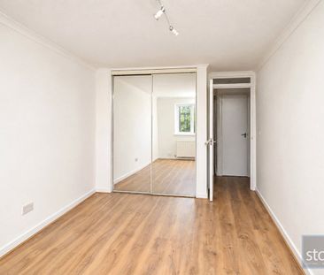 Ashfield Avenue, Bushey, Hertfordshire - Photo 1