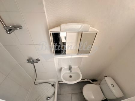 Location Appartement 1 pièce 10m² PARIS 11ème - Photo 3