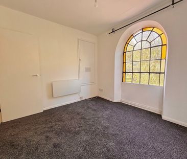 United House, Coppice Lane, Walsall, WS8 - Photo 1