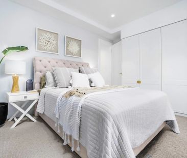 Fully Furnished Family Home - Photo 5