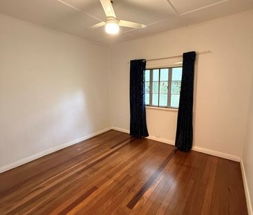 HIGHSET HOME CLOSE TO NAMBOUR GENERAL HOSPITAL - Photo 1