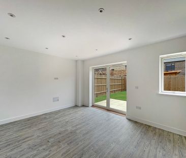 Introducing this stunning brand new, never lived in two-bedroom hom... - Photo 1