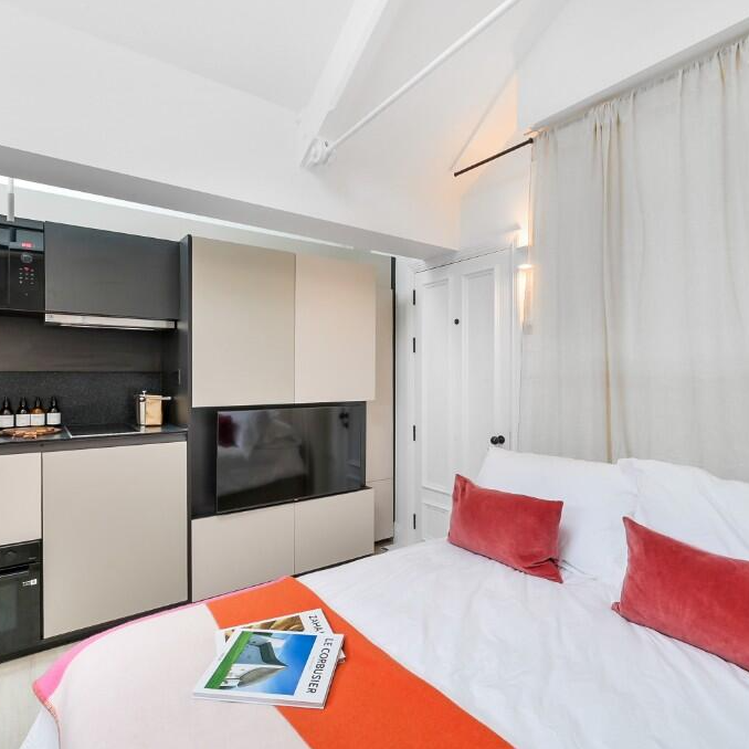 Studio to rent - Photo 1