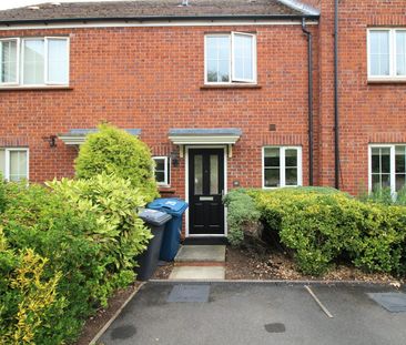 Terraced House to rent on - Photo 3