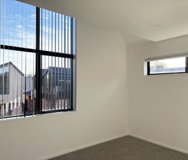 2/228A Opawa Rd | $595 weekly - Photo 4
