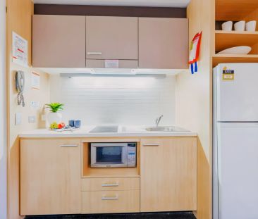 2 Bedroom Studio with balcony - Photo 5