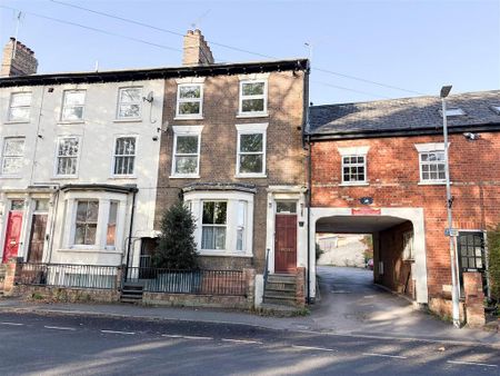 2 bedroom flat to rent - Photo 4