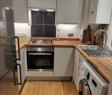 3 Bed Terraced House, Brunswick Mews, BN3 - Photo 5