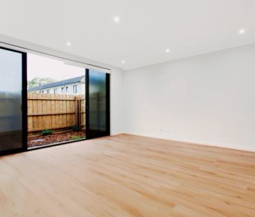 2Bedrooms, 2Bathrooms - Photo 2