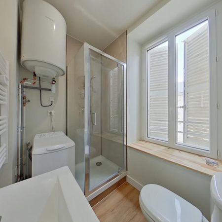 Location Appartement 1 pièce Meublé 20m² POITIERS 86000 - Photo 3